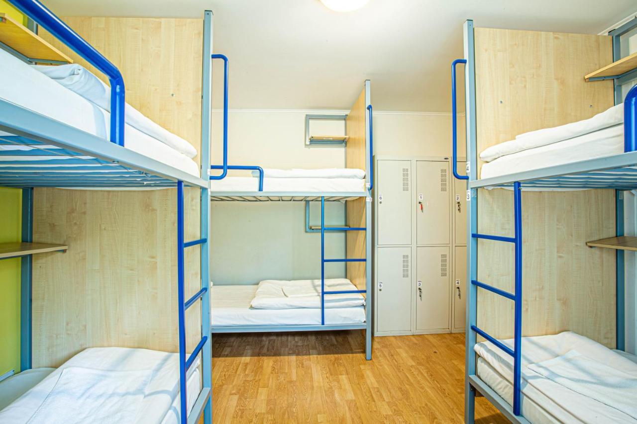 Gar'Is Hostel Kyiv Exterior photo